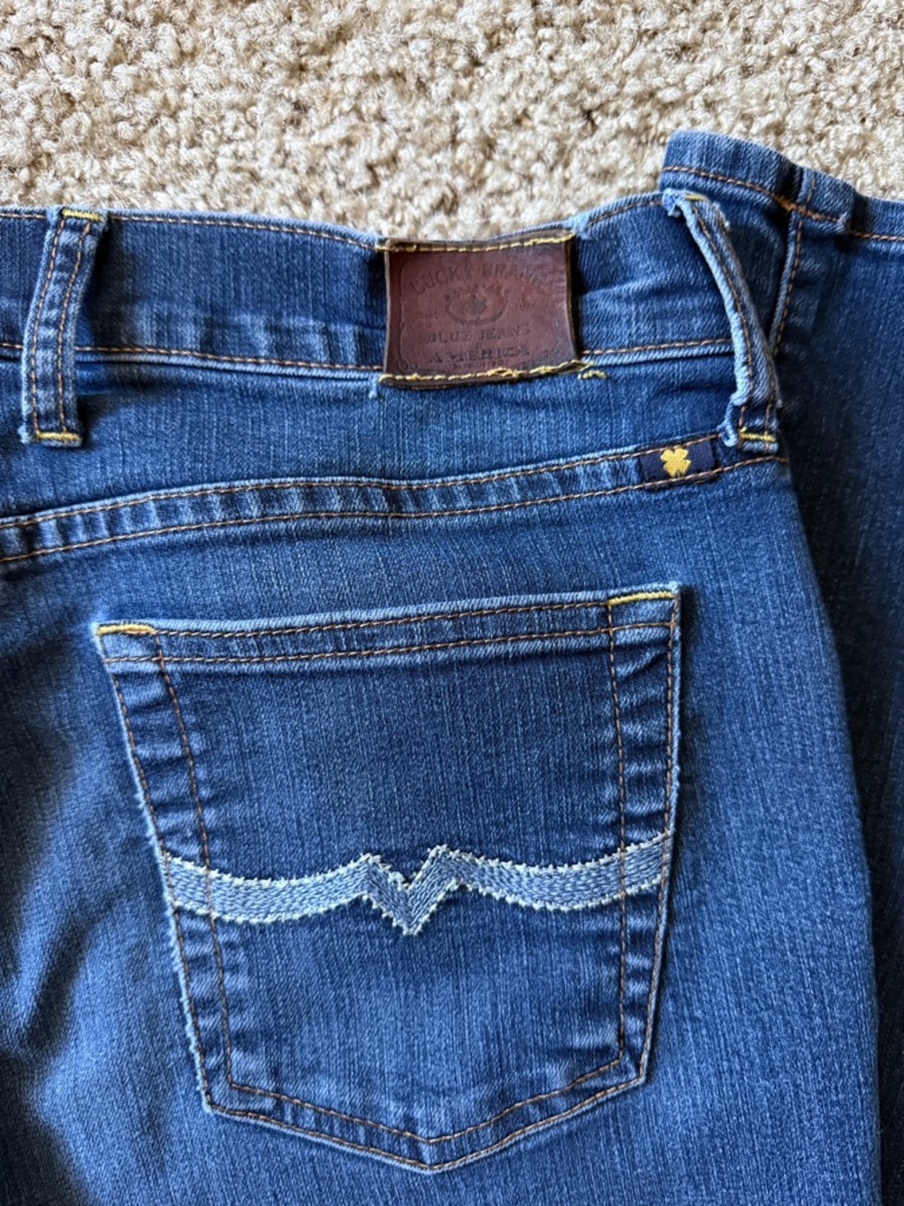 Lucky Brand Women's sweet n low blue dark wash Bootcut Jeans size 6 / 28 - Picture 6 of 9